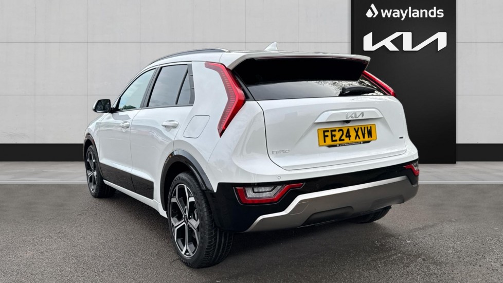 Used Kia Niro 2024 for sale - 78158624: Photo 2