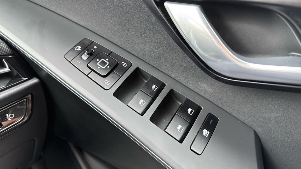 Used Kia Niro 2024 for sale - 78158624: Photo 35