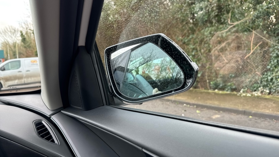 Used Kia Niro 2024 for sale - 78158624: Photo 36