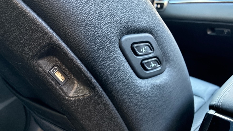 Used Kia Sorento 2023 for sale - 76033816: Photo 24