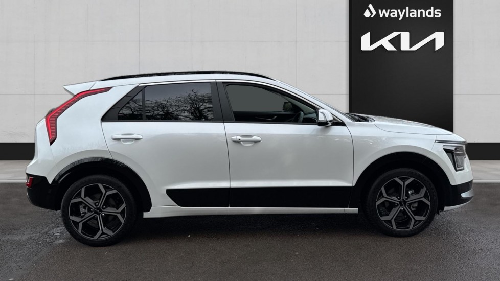 Used Kia Niro 2024 for sale - 77638182: Photo 4