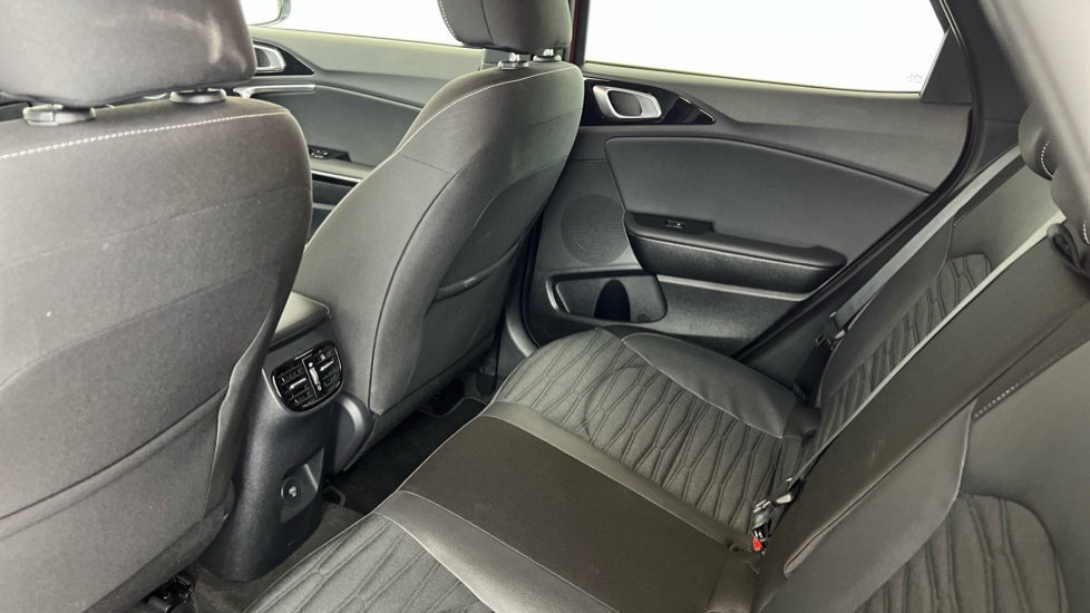 Used Kia XCeed 2025 for sale - 77420374: Photo 10