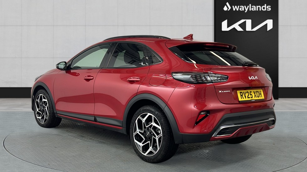 Used Kia XCeed 2025 for sale - 77420374: Photo 2