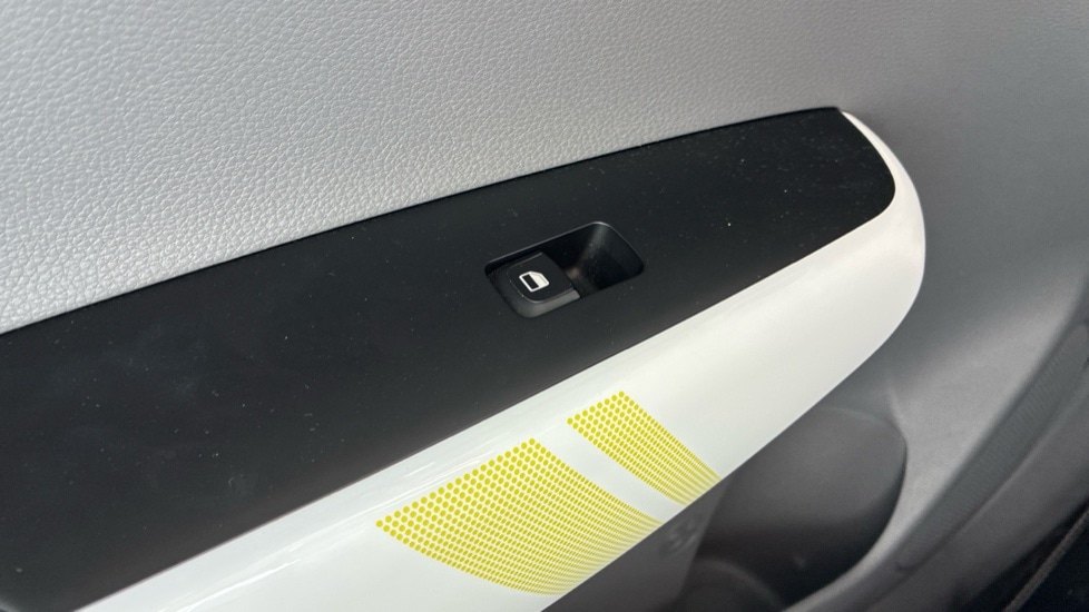 Used Kia Picanto 2019 for sale - 76630103: Photo 18