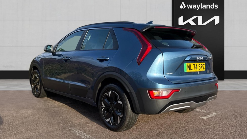Used Kia Niro 2024 for sale - 77480229: Photo 2