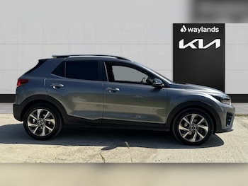 Used Kia Stonic 2024 for sale - 78555496: Photo