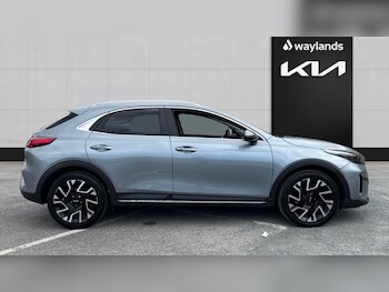 Used Kia XCeed 2023 for sale - 78450276: Photo