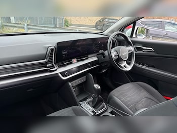 Used Kia Sportage 2023 for sale - 78912758: Photo