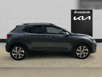 Used Kia Stonic 2022 for sale - 78478772: Photo