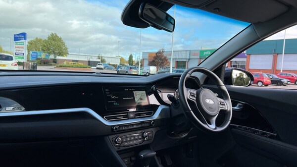 Used Kia Niro 2020 for sale - 76154648: Photo 3