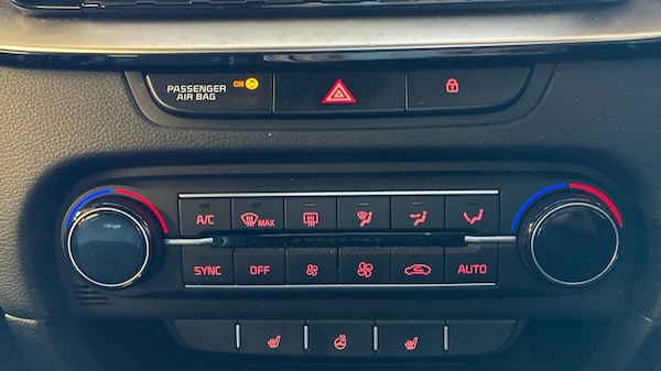 Used Kia Ceed 2022 for sale - 76033749: Photo 29