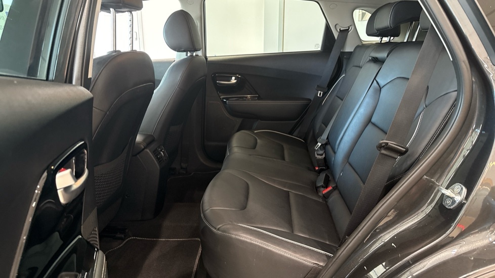 Used Kia Niro 2021 for sale - 77539885: Photo 10