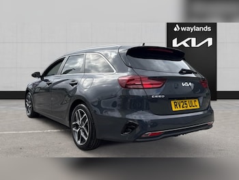 Used Kia Ceed 2025 for sale - 79202871: Photo