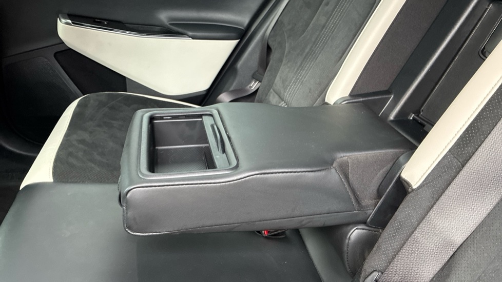 Used Kia EV6 2022 for sale - 76684080: Photo 11