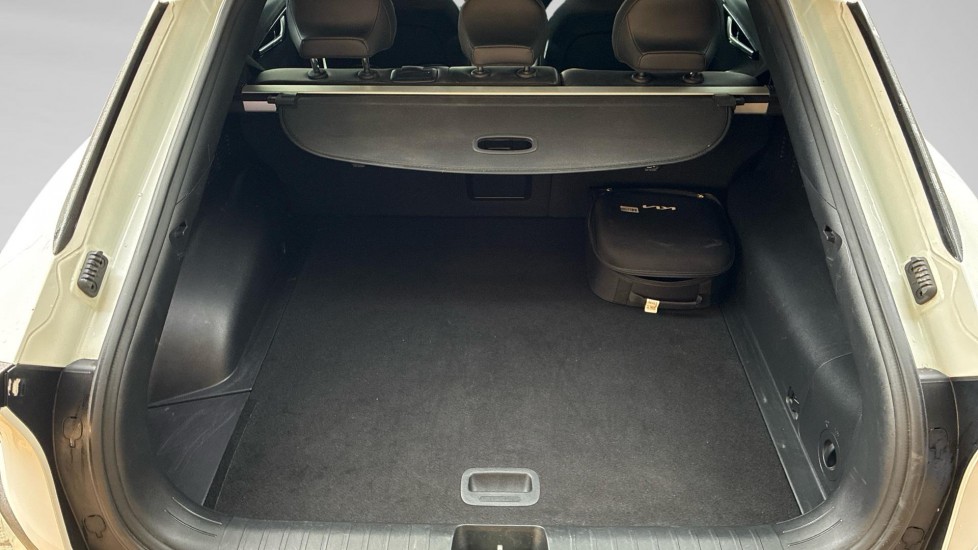 Used Kia EV6 2022 for sale - 76684080: Photo 8