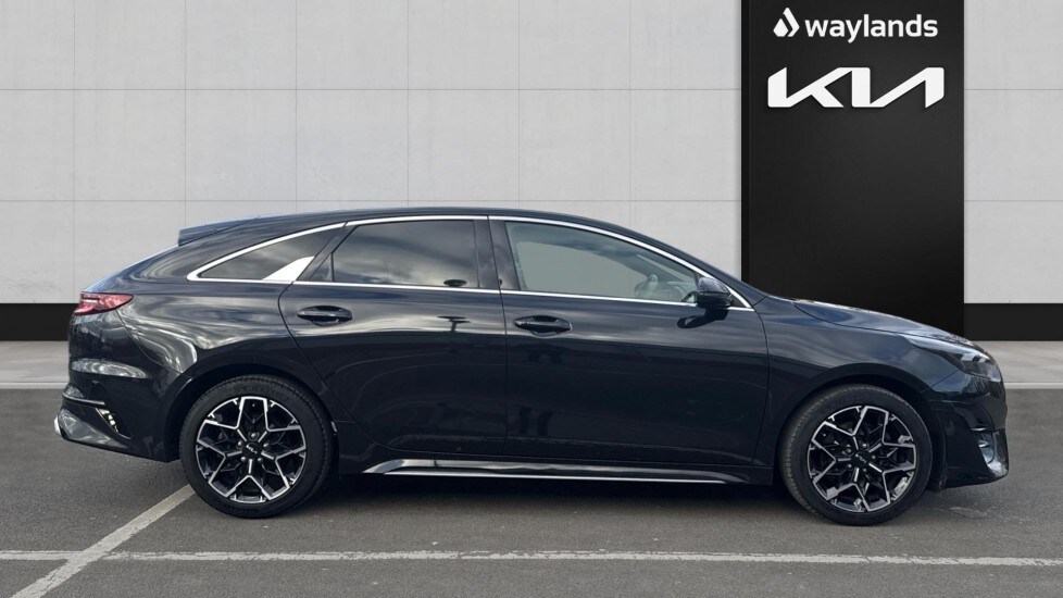 Used Kia Pro Ceed 2023 for sale - 76948455: Photo 4