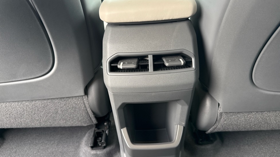 Used Kia EV3 2024 for sale - 77316049: Photo 11