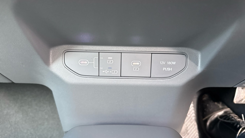 Used Kia EV3 2024 for sale - 77316049: Photo 28