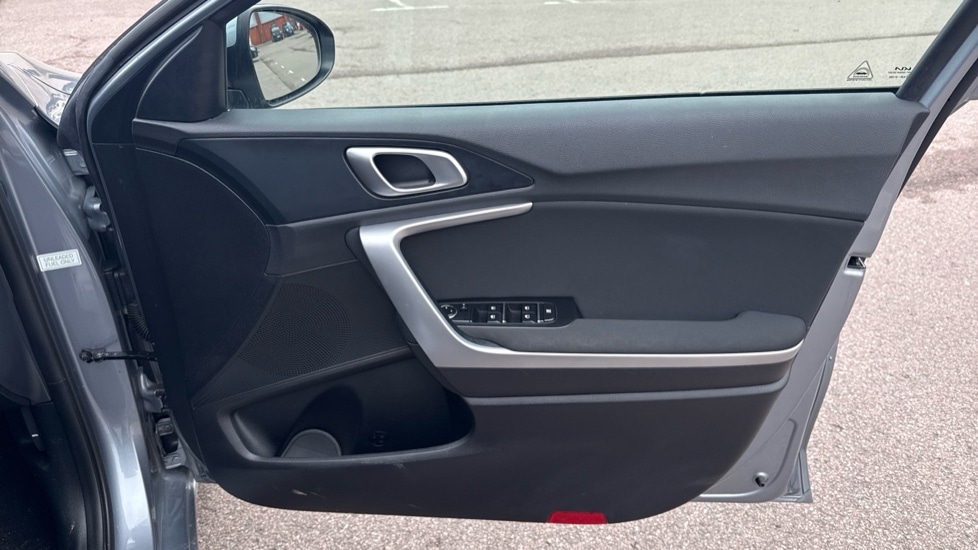 Used Kia Ceed 2023 for sale - 77762712: Photo 17