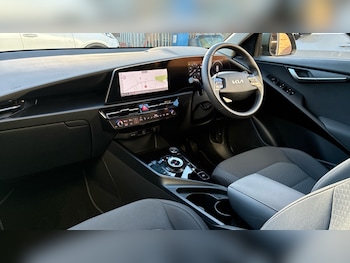 Used Kia Niro 2025 for sale - 77005118: Photo