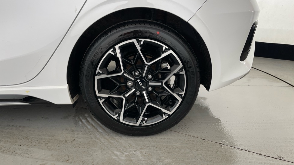 Used Kia Ceed 2025 for sale - 77218867: Photo 15