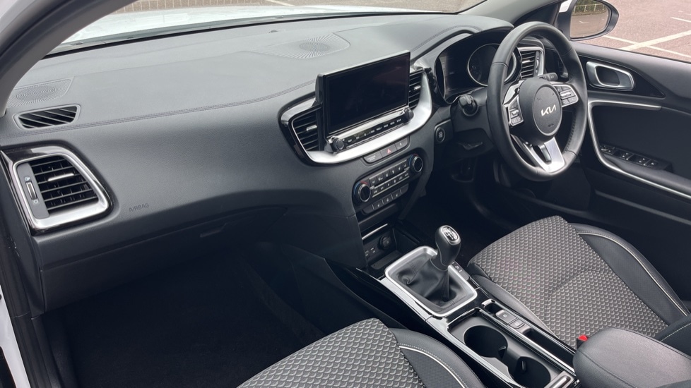 Used Kia XCeed 2022 for sale - 78041960: Photo 3