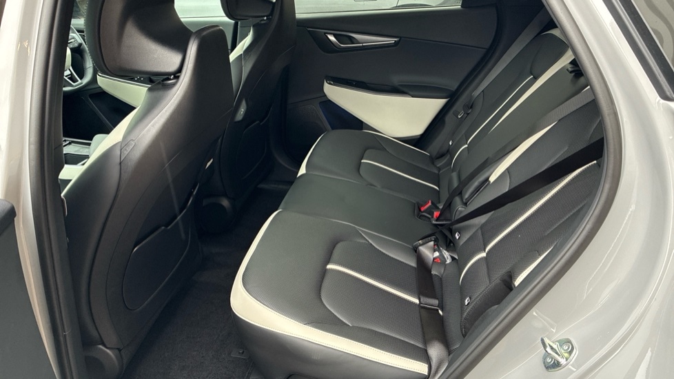 Used Kia EV6 2025 for sale - 76563819: Photo 10