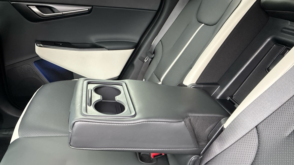 Used Kia EV6 2025 for sale - 76563819: Photo 11