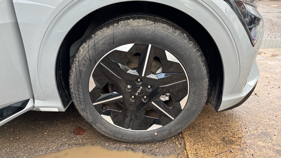 Used Kia EV6 2025 for sale - 76563819: Photo 24