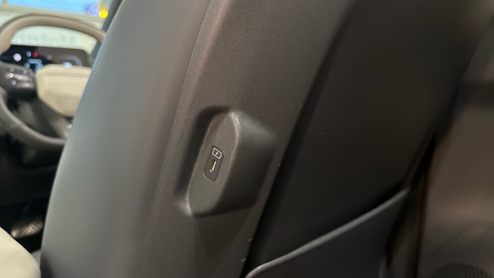 Used Kia EV3 2025 for sale - 77565449: Photo 12