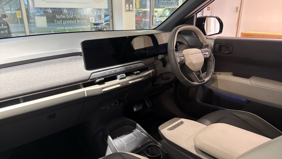 Used Kia EV3 2025 for sale - 77565449: Photo 3