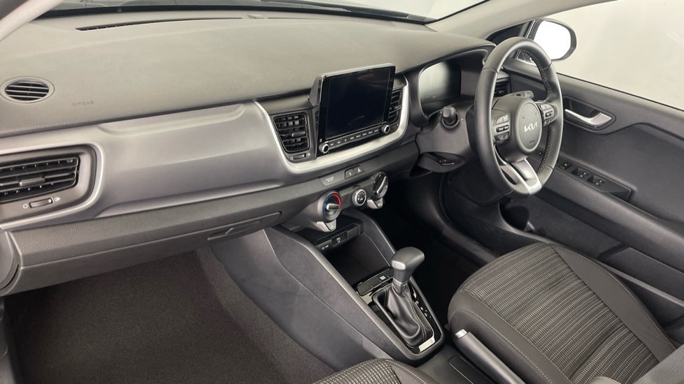 Used Kia Stonic 2025 for sale - 77218865: Photo 8