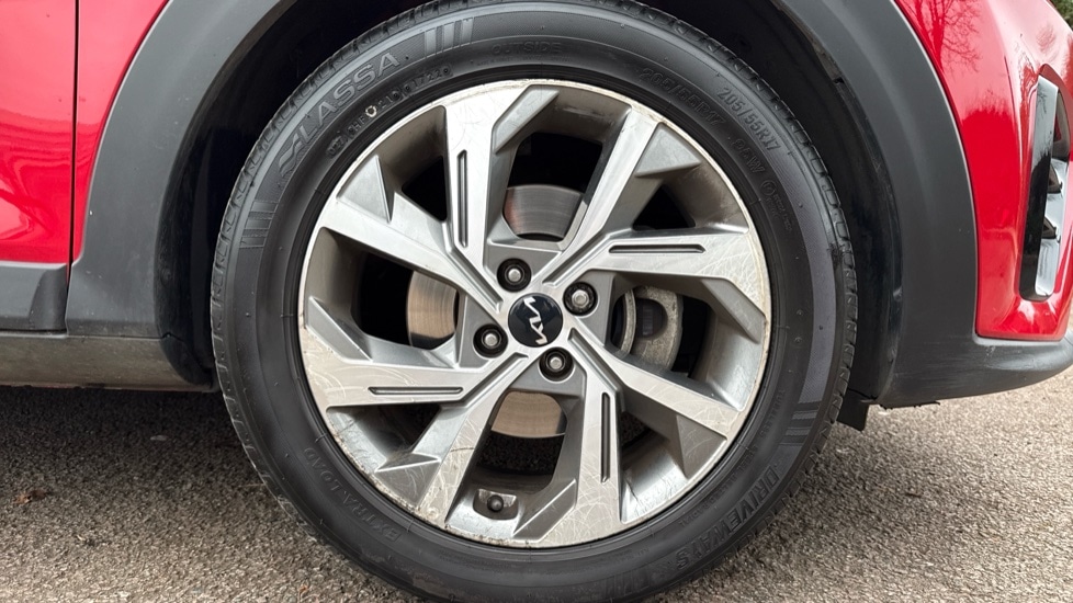 Used Kia Stonic 2023 for sale - 77576300: Photo 5