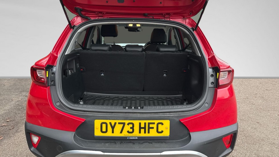 Used Kia Stonic 2023 for sale - 77576300: Photo 8