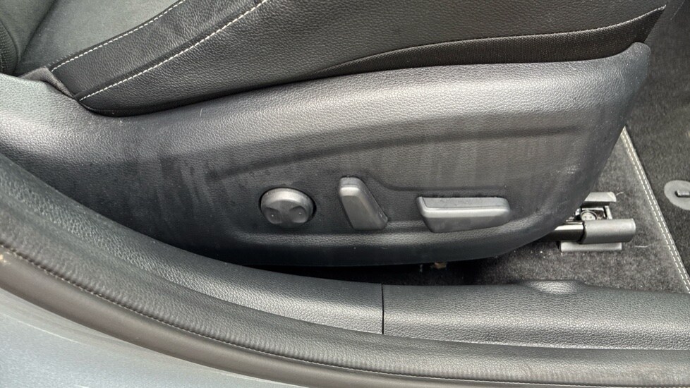 Used Kia XCeed 2025 for sale - 75934660: Photo 35