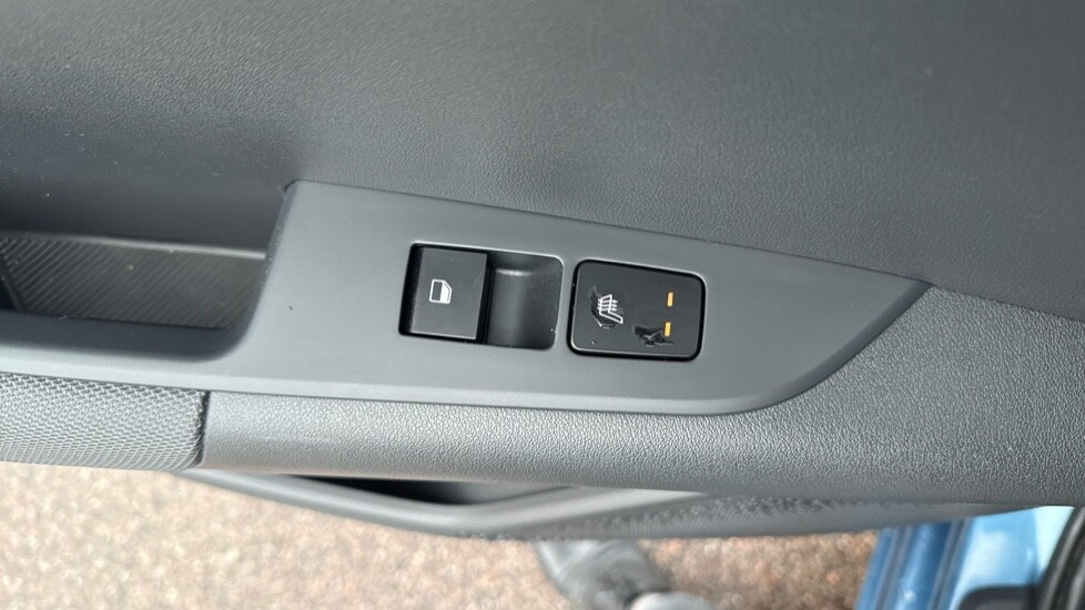 Used Kia Niro 2023 for sale - 77480250: Photo 12