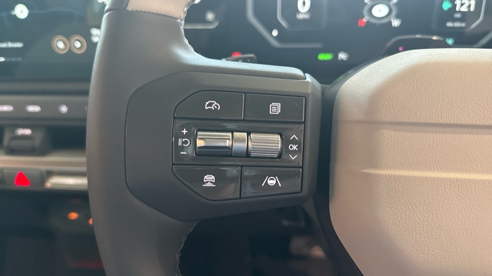 Used Kia EV3 2025 for sale - 77988351: Photo 13