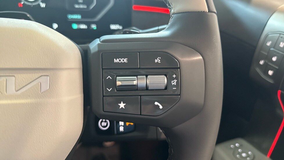 Used Kia EV3 2025 for sale - 77988351: Photo 14