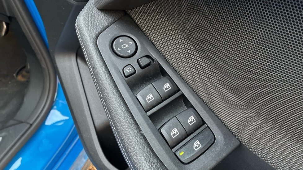 Used BMW 1 Series 2023 for sale - 76766319: Photo 17