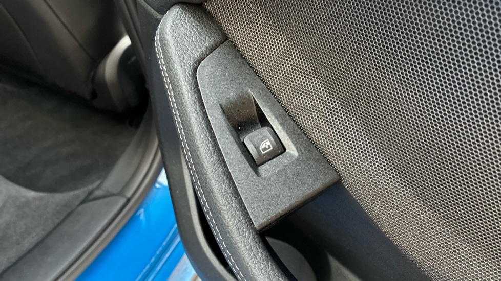 Used BMW 1 Series 2023 for sale - 76766319: Photo 18