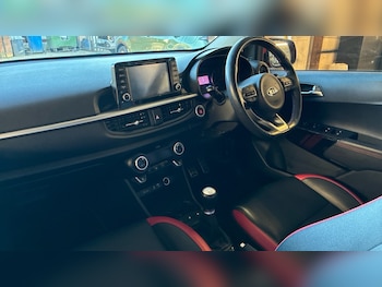 Used Kia Picanto 2018 for sale - 76033902: Photo 3