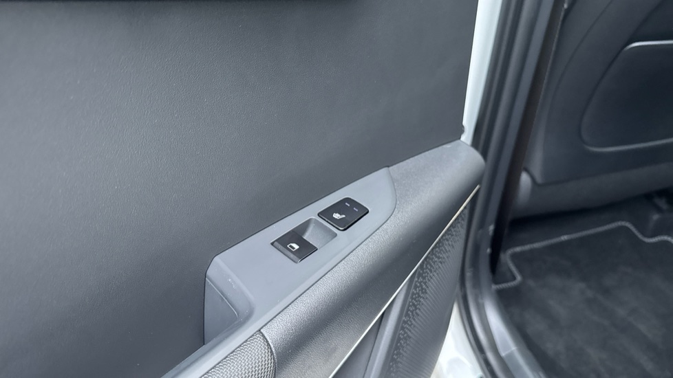 Used Kia Niro 2025 for sale - 76008062: Photo 19