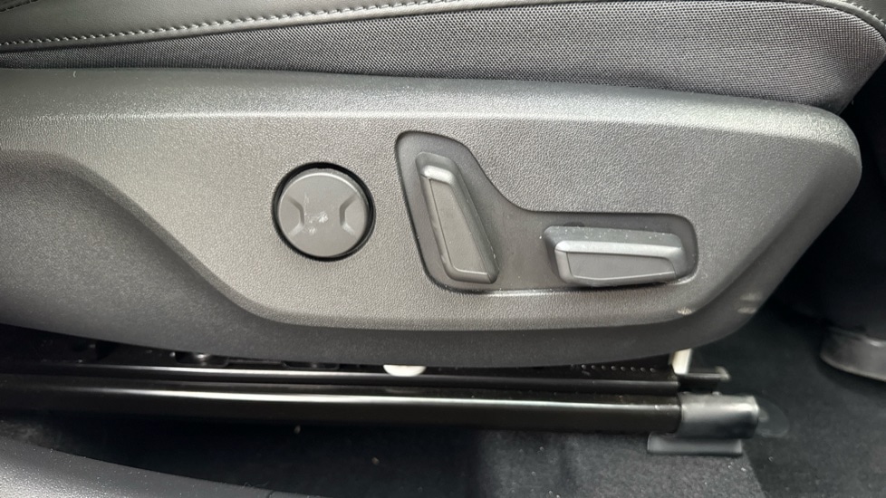 Used Kia Niro 2025 for sale - 76008062: Photo 38