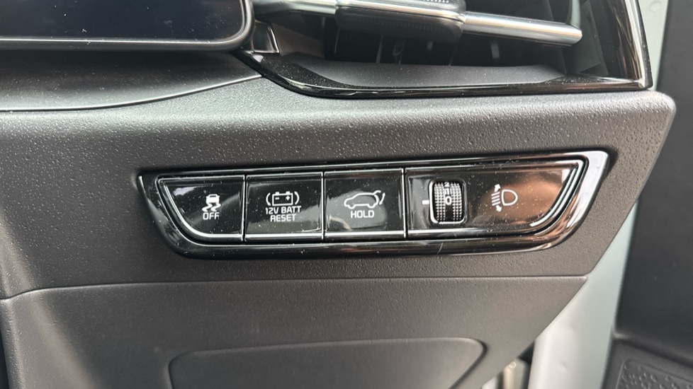 Used Kia Niro 2025 for sale - 76008062: Photo 39