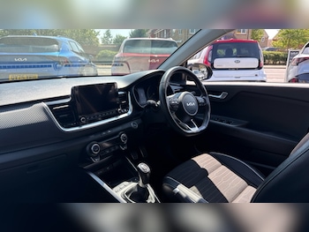 Used Kia Stonic 2026 for sale - 79077731: Photo