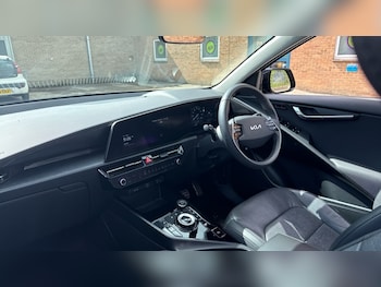 Used Kia Niro 2023 for sale - 78499302: Photo