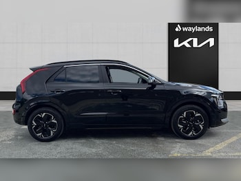 Used Kia Niro 2023 for sale - 78499302: Photo