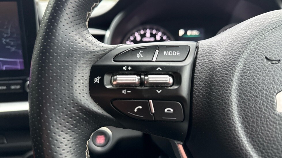 Used Kia Stonic 2023 for sale - 77057850: Photo 13