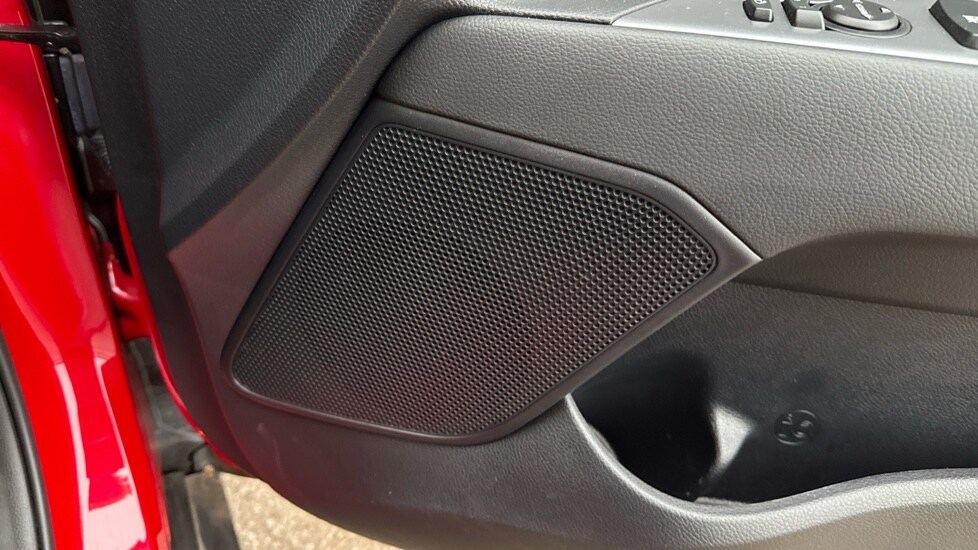 Used Kia Stonic 2023 for sale - 77057850: Photo 18