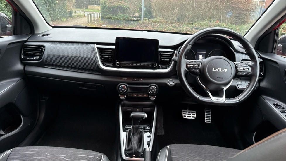 Used Kia Stonic 2023 for sale - 77057850: Photo 6